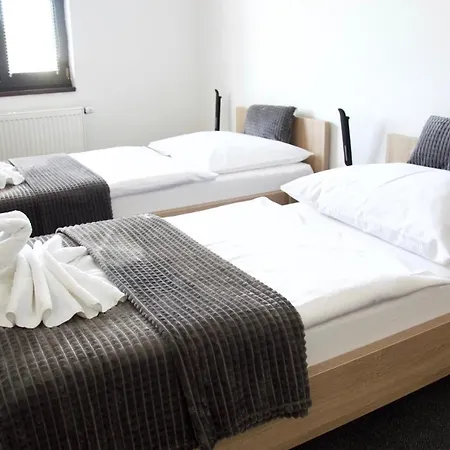 1310 Guest house